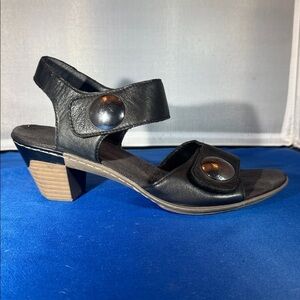 Rieker Aileen sandal black vegan leather with Velcro closure size 9